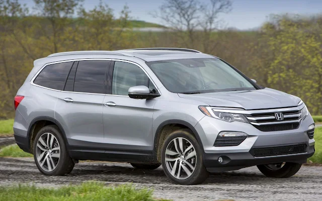 Honda Pilot x VW Atlas - Prices