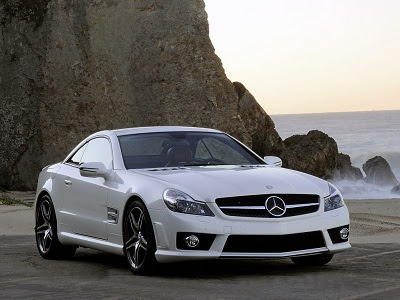 White color Mercedes AMG SL-Class