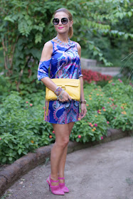 satin mini dress, Cesare Paciotti fuchsia shoes, paisley dress, Fashion and Cookies, fashion blogger
