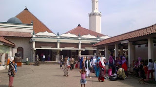Masjid Keramat Luar Batang, Tolak Pemberian sapi Qurban dari Ahok