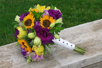 Sunflower Wedding Ideas on The Backyard Gardener  8 23 09 Sunflower Wedding