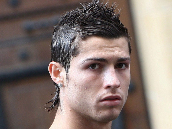 Cristiano Ronaldo Hairstyle Pictures  A Star News & Gallery