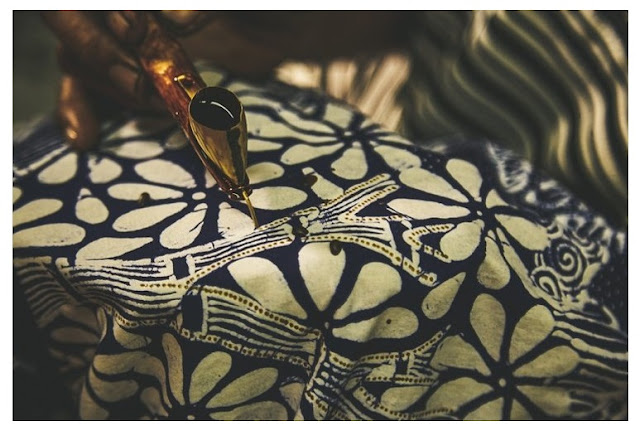 9 Easy Ways to Distinguish Written Batik, Stamp Batik, and Print Batik