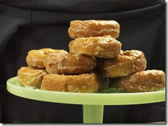 donuts and sweet pot chips as well as kettle chips 035