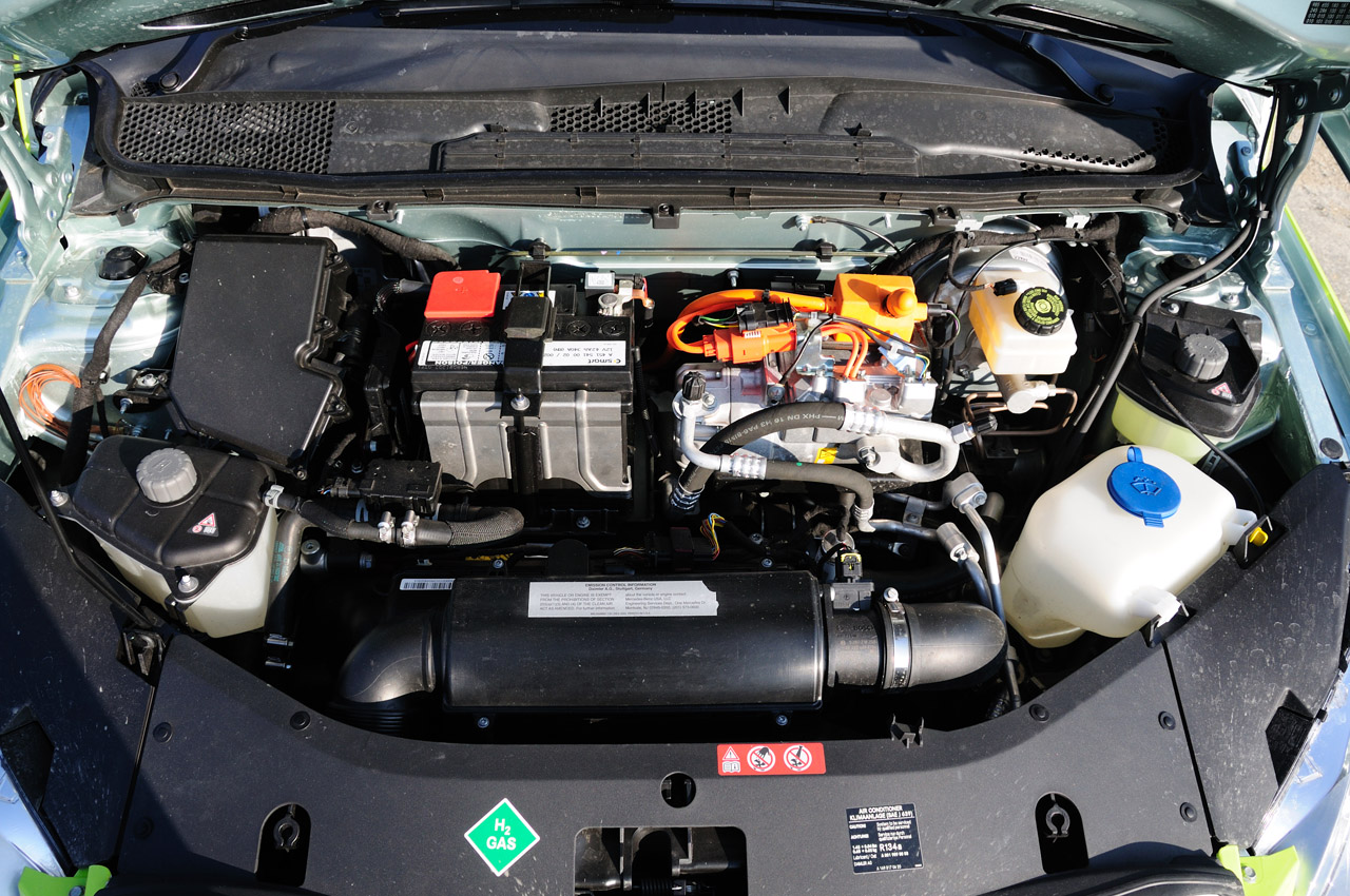 2013 MERCEDES-BENZ F-CELL ENGINE SPECS