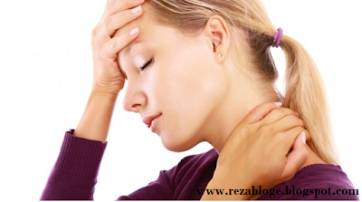 Sakit kepala dan leher sakit adalah suata kejadian yang sangat tidak nyaman