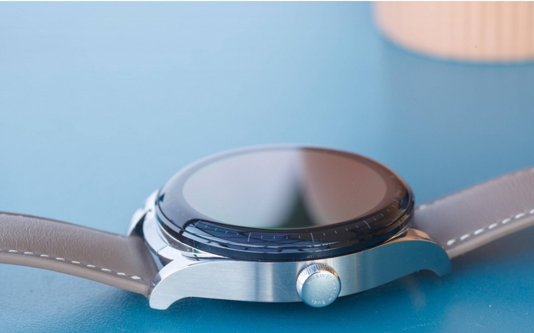 Innovation Meets Convenience: A Review of the Huawei Watch Buds Smartwatc
