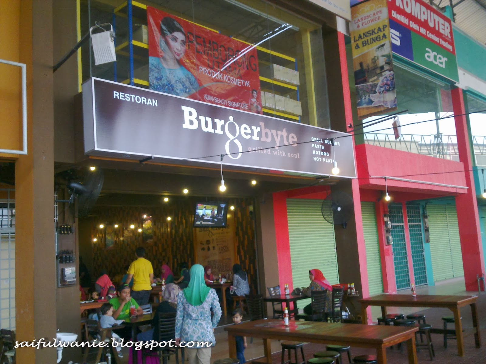 Kedai Basikal Di Ayer Keroh