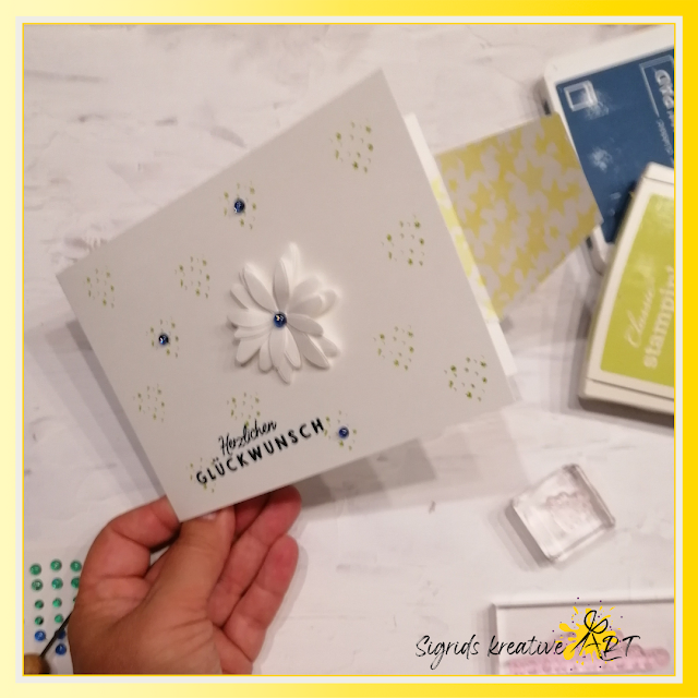 karten basteln - stampin up - fun fold card - stanzformen papierblumen - sticknaht basics