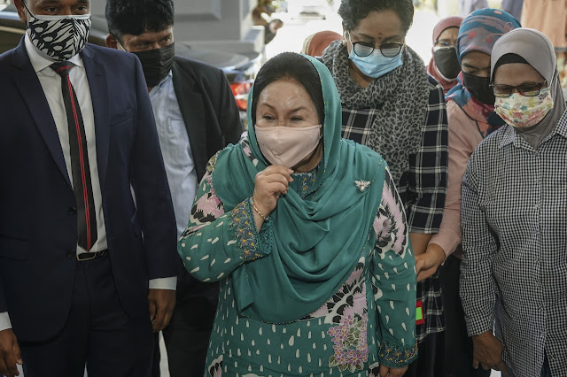 Rosmah Didakwa Beli Kalung Berlian RM97.2 Juta Guna Dana 1 MDB