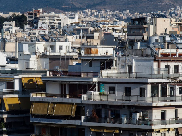 Ξαφνικό τέλος για χιλιάδες δίκες υπερχρεωμένων νοικοκυριών (ΒΙΝΤΕΟ)