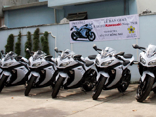 Kawasaki Ninja 250R tại Sở GTVT tỉnh Đồng Nai