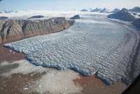 A view of the Kronebreen Glacier in northern Norway. (Credit: Dominique Faget/AFP/Getty Images/File 2015) Click to Enlarge.