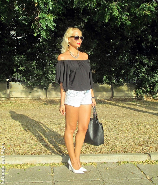 OffTheShoulderTop+DenimShorts+WhiteWedges+RedLips