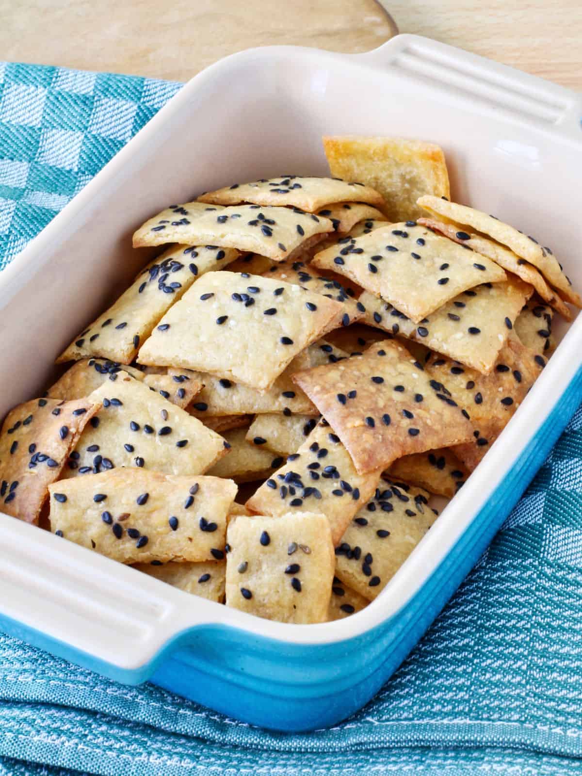 Sourdough crackers in a small casserole.