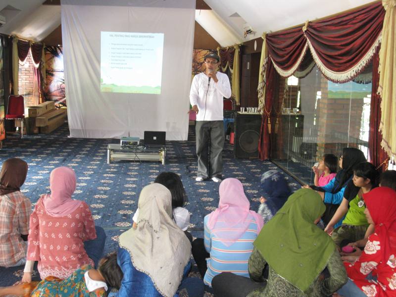 Dongeng Kak Awam: Dongeng di TK Hobi-hobi Bekasi