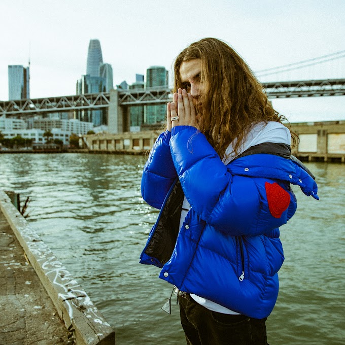 Yung Pinch procurando se encontrar com o projeto 'Lost at Sea'