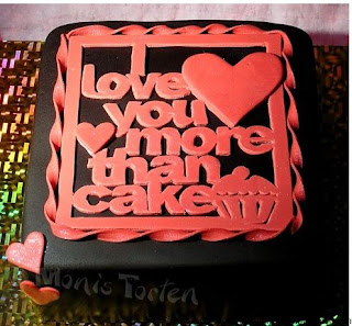 2. Chocolate Cake Decoration On Valentines Day