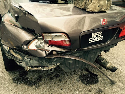 Adik Pomen 'Lenjan' Kereta Customer Honda Civic Sehingga Accident