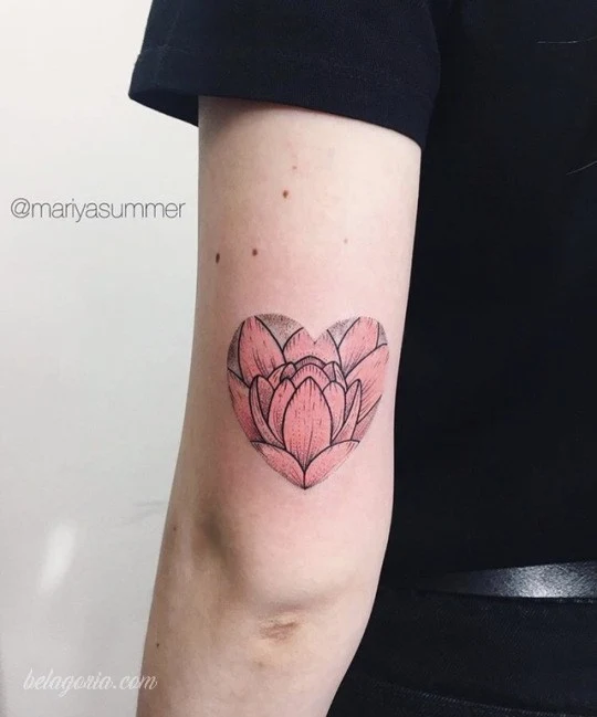 preciosos tatuajes de flores