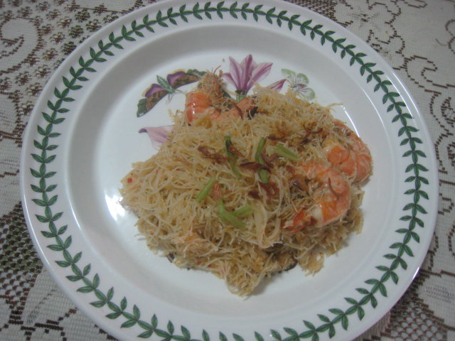 Mee Hoon Goreng Limau Purut - Azie Kitchen