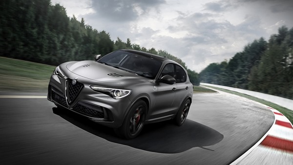 Alfa Romeo Nring_Stelvio