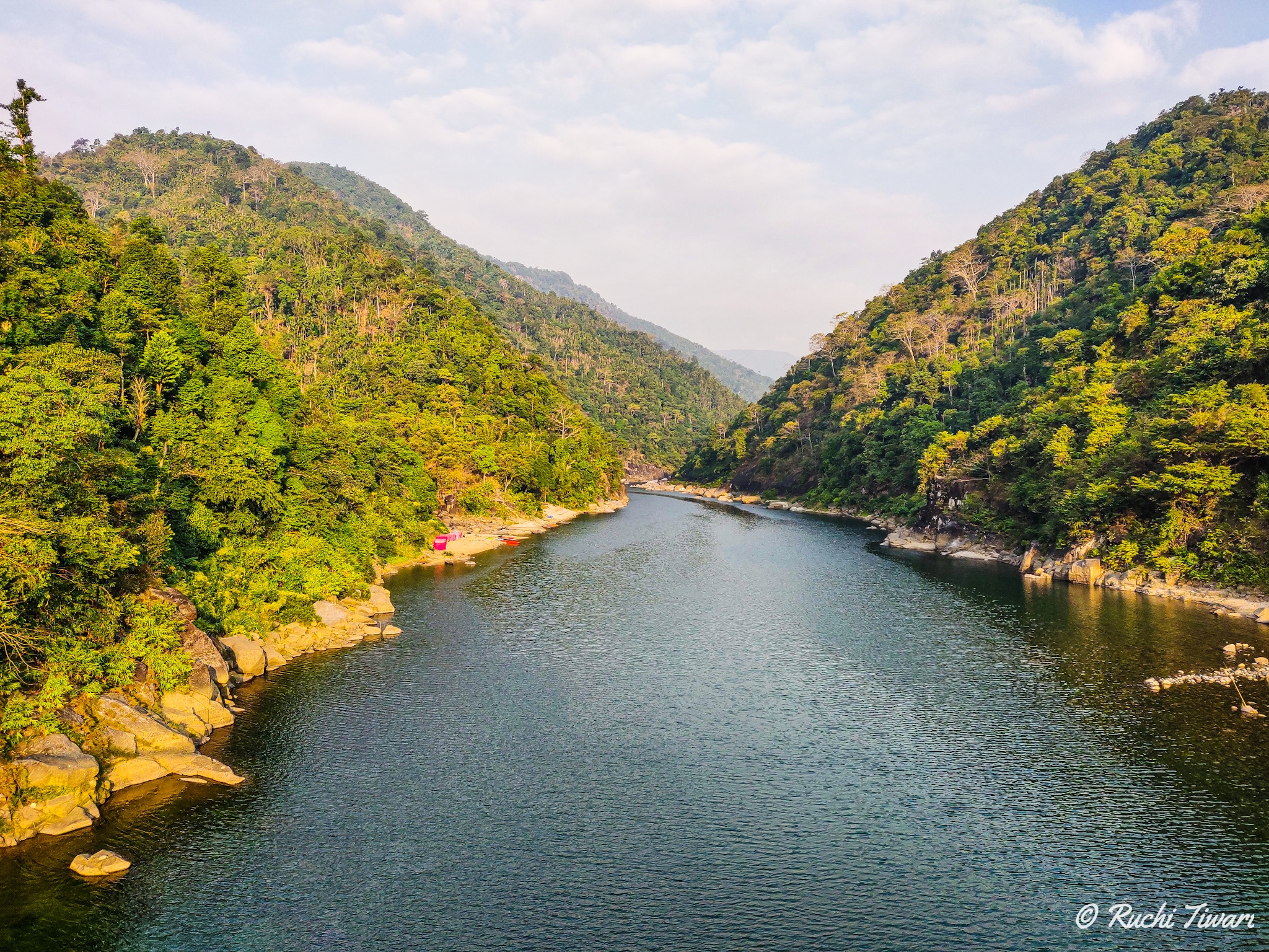 Umngot  River at Shnongpdeng surrounded in diverse mountains