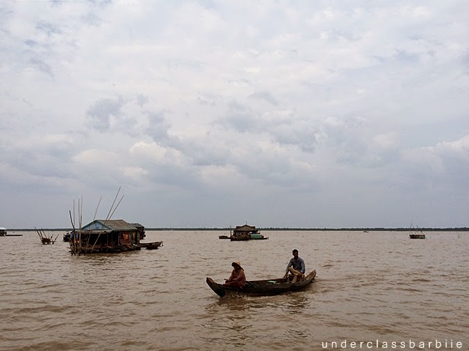 Kampong Khleang floating village