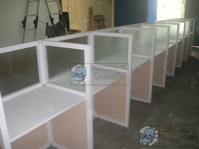Meja Partisi Kantor Minimalis + Furniture Semarang ( Cubicle Workstation )