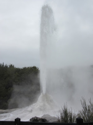 Géiser Lady Know. Wai-o-Tapu, Nueva Zelanda