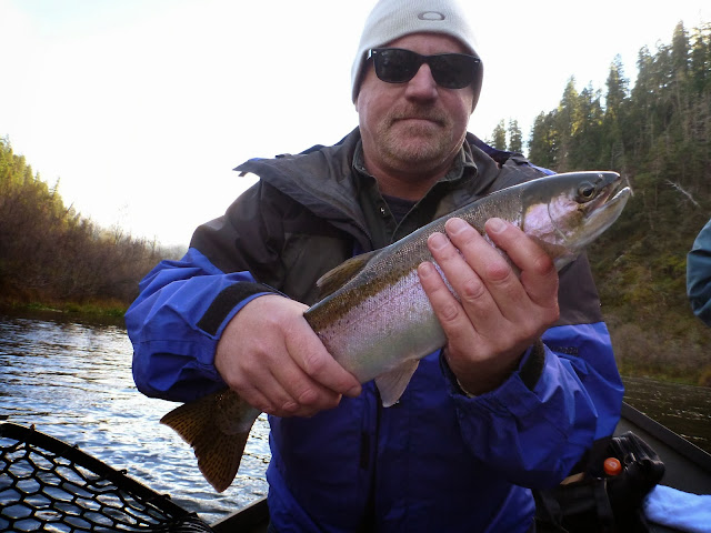 Steelhead fishing on the Klamath River with Ironhead Guide Service