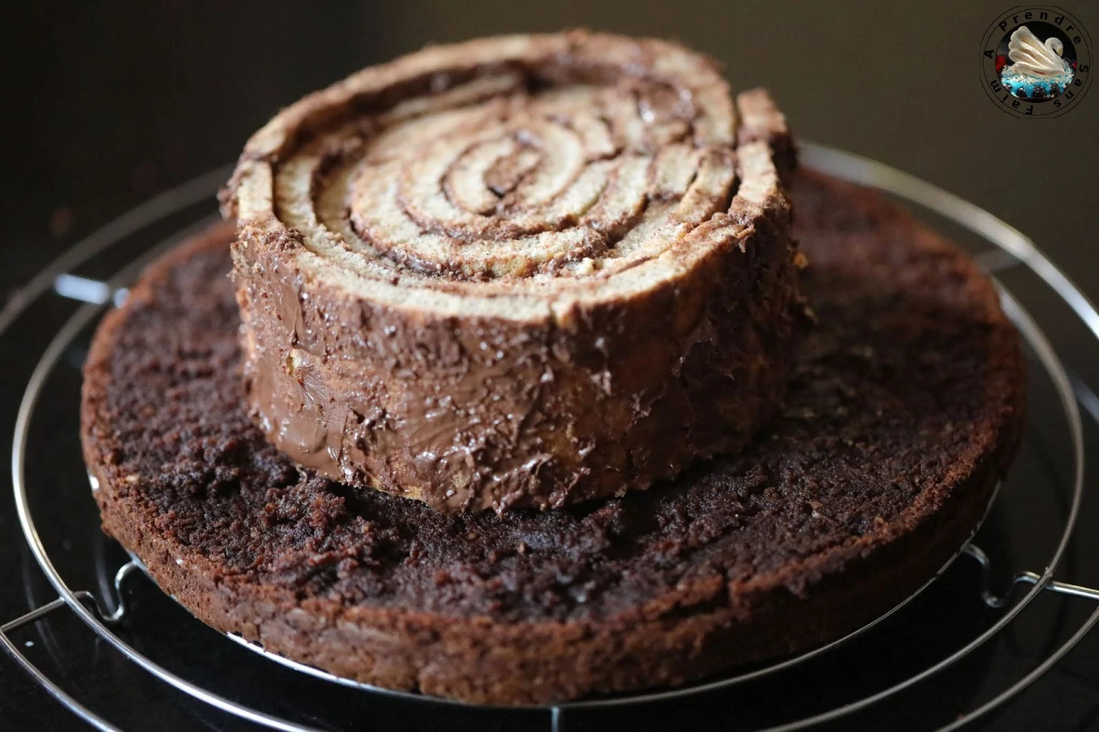 Gâteau vanille Nutella, praliné aux noisettes et crème à la  fleur d'oranger (pas à pas en photos)