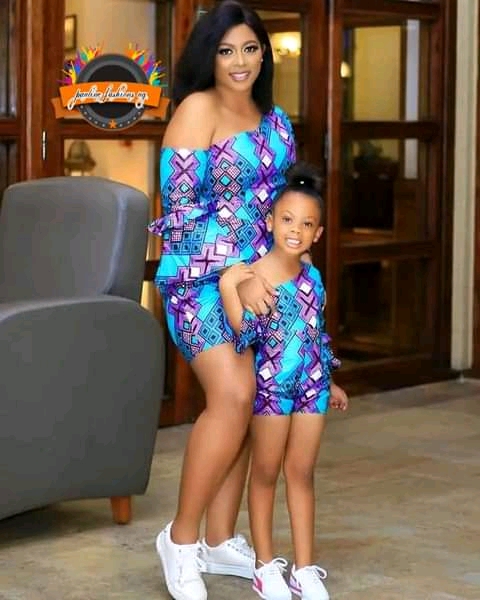 Mother and Daughter Matching Outfits