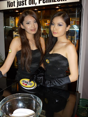 show girls of KL International Motor Show 2010 (KLIMS 10)