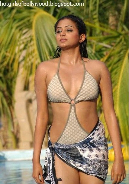 Priyamani bikini