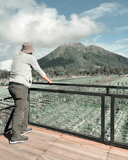 Menikmati Keindahan Senja Pagi Coffee Magelang Jawa Tengah