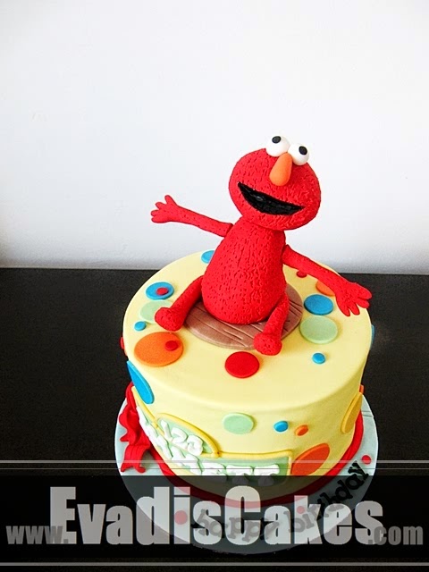 Top view picture of Elmo Cake