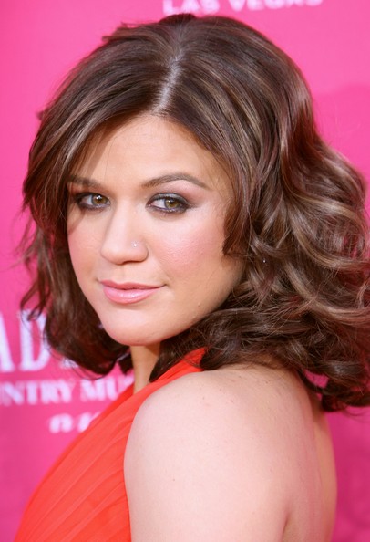 Most Kelly Clarkson Photo buzz haircut Wavy Bob Hairstyles 