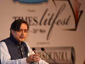  Shashi Tharoor says about 'Padmaavat' Controversy