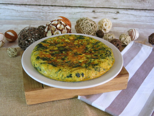 TORTILLA DE BACALAO, ESPINACAS Y GARBANZOS