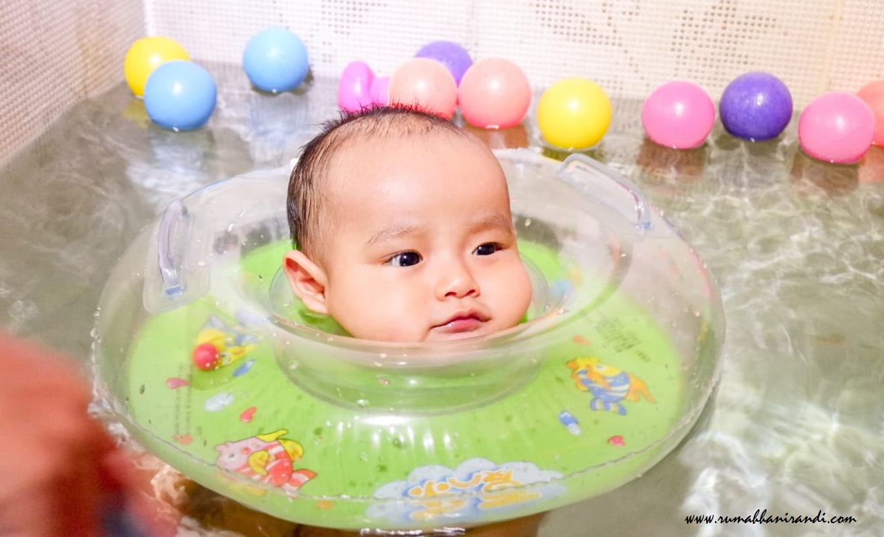 Rumah Hani Randi Pengalaman Adek Bil Spa Bayi Di Baby Mommy