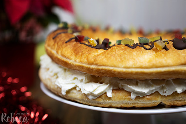 Roscón de Reyes de hojaldre