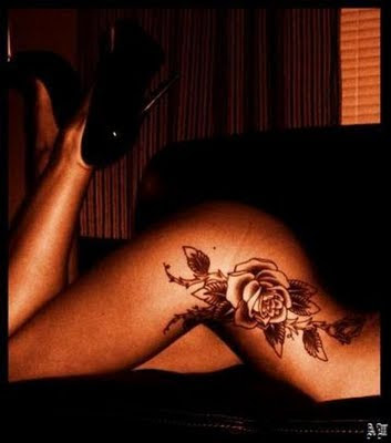 rose skull tattoo. Flower Skull Tattoo Design on