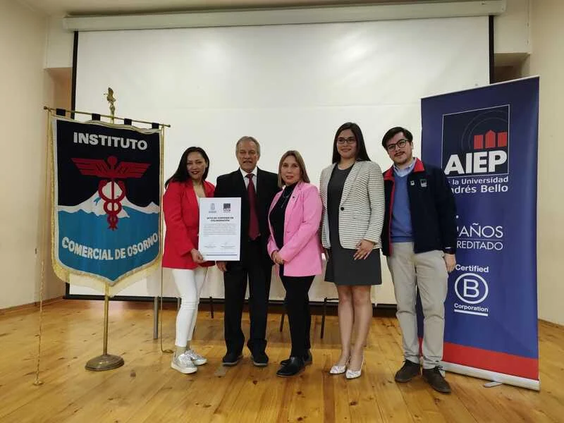 AIEP y Liceo Comercial de Osorno: realizan acuerdo que permitiría a alumnos obtener descuentos en matrículas y aranceles