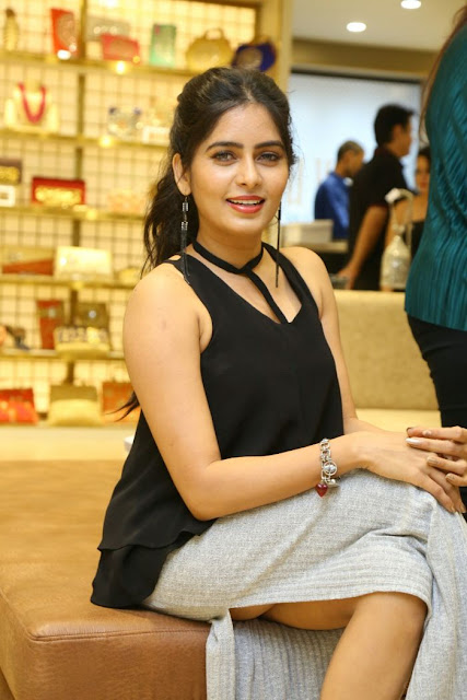 Madhumitha krishna Sexy Photo in Black Sleeve Less Dress