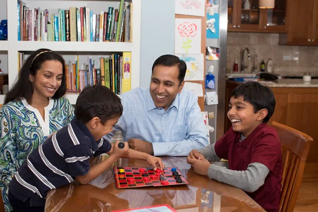 Congressman Raja Krishnamoorthi with his family members