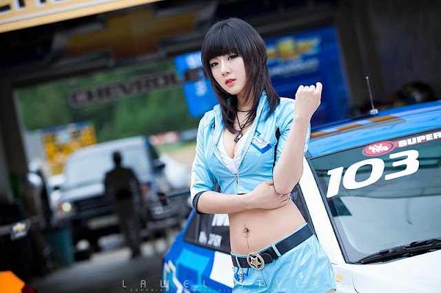 Hwang Mi Hee -  2011 CJ Super Race Round 6