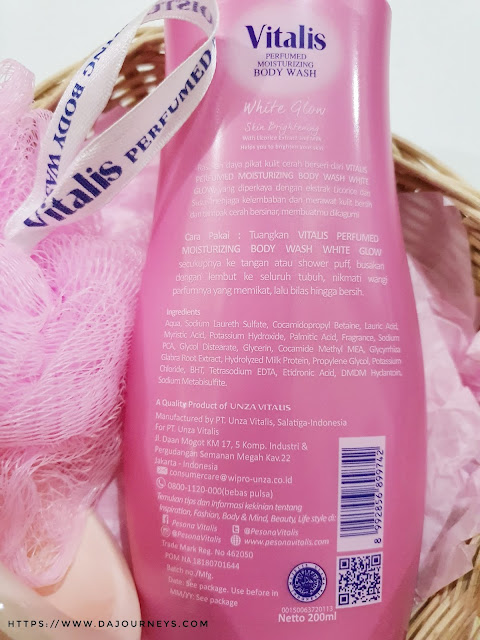 Review Vitalis Body Wash White Glow