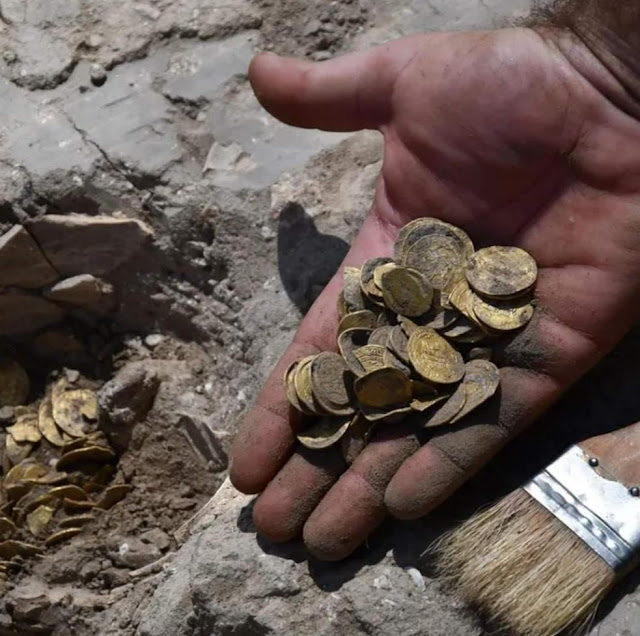 Two Teens Volunteering on an Archaeological Dig in Israel Uncovered Solid-Gold Treasure Buried More Than 1,000 Years Ago. The coins date to the Abbasi Caliphate, which ruled 1,100 years ago during the Golden Age of Islam.