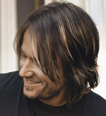 Keith Urban male long layered hairstyle